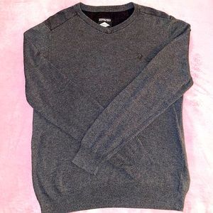 Dravus Men’s Gray V-Neck Sweater Size Large
